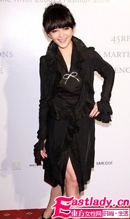 大s談瘦身經(jīng)驗 提倡多喝水