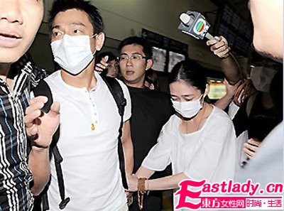 男星也傍大款  盤點愛上女富豪的男明星