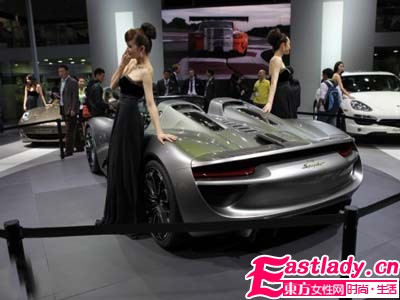 保時(shí)捷918 Spyder宣布量產(chǎn)      豪華預(yù)告圖曝光