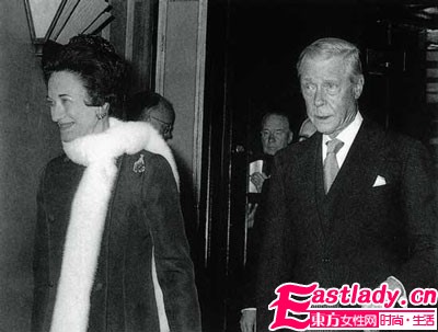 溫莎公爵夫人珠寶拍賣會(huì)    最 字當(dāng)頭創(chuàng)紀(jì)錄