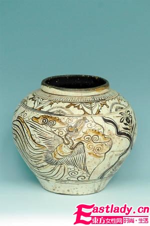 上億青花瓷葬身沉船 稀世珍寶搶救發(fā)掘