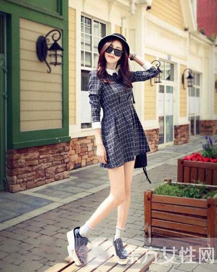 2016秋季時(shí)尚連衣裙搭配 旅游街拍美得不像話