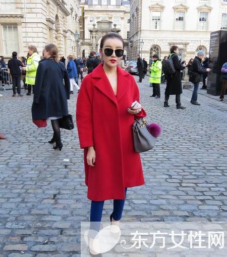 浪漫圣誕派對(duì)穿什么 這么搭配圣誕女王非你莫屬