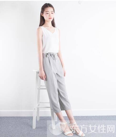 韓版時(shí)尚都市OL七分褲搭配 精致不缺乏舒適感