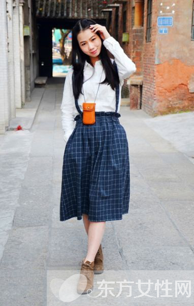 襯衫搭配法則 白色襯衫怎么搭配出時尚范