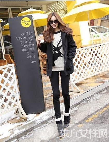 深色系毛呢大衣穿搭經(jīng) 時尚造型隨便凹