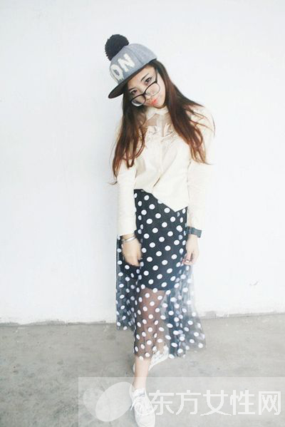 襯衫搭配法則 白色襯衫怎么搭配出時尚范