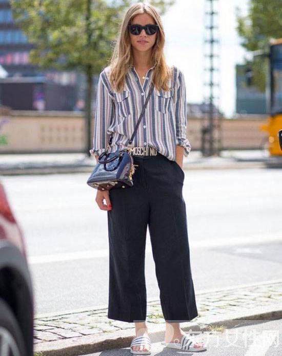 時尚條紋襯衫怎么搭配 休閑甜美風格這么穿就對了