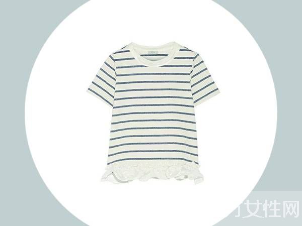 條紋t恤怎么搭配更潮更好看 看看明星們的完美示范