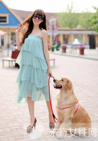 抹胸裙配什么外套好看 這樣穿也別有一番風(fēng)味哦