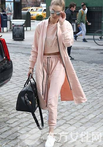 休閑運(yùn)動服飾怎么穿最潮 這些穿法讓你愛上運(yùn)動