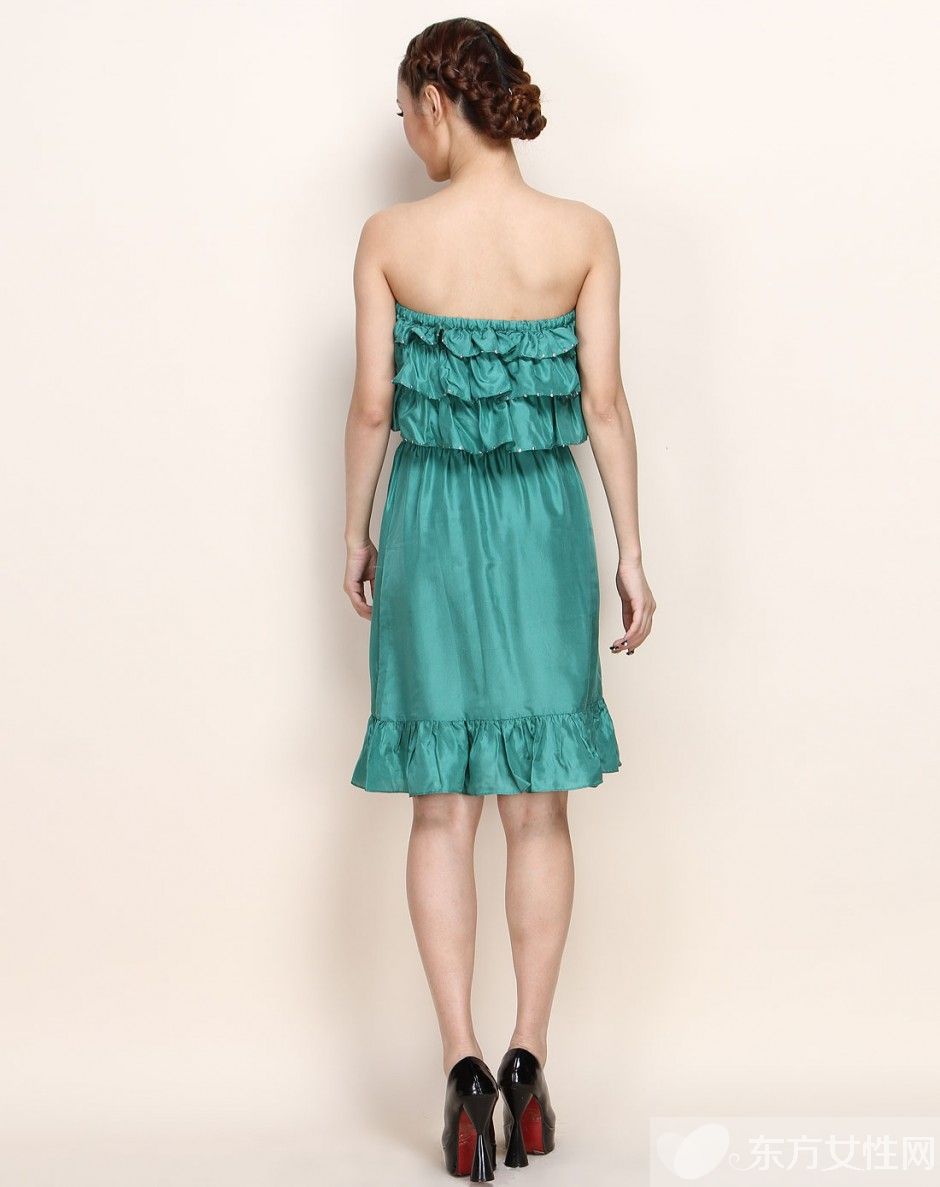 荷葉邊連衣裙新款推薦 這樣搭配起來巧超美