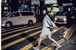 今年最流行的秋裝連衣裙 秋天這么穿太美了