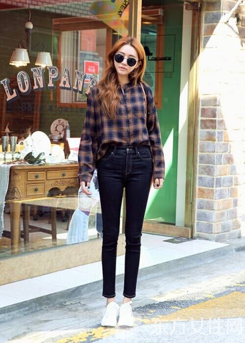 襯衫怎么搭配好看 這樣穿保證甩路人幾條街