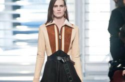 60年代復(fù)古風(fēng)服裝 過去與未來(lái)的經(jīng)典結(jié)合太美了