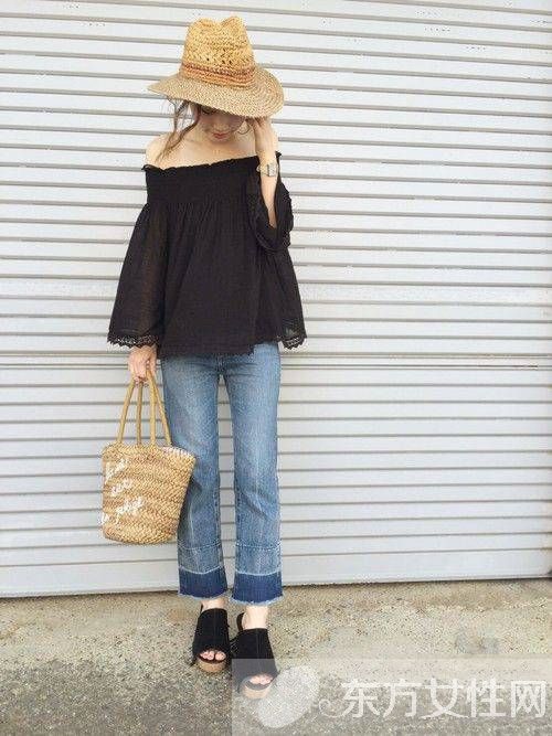 秋天怎么穿衣搭配 一字領性感剛剛好