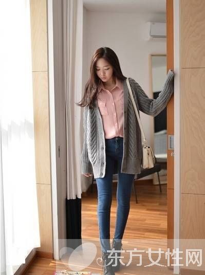 簡約迷人淑女風(fēng)裝扮 清新魅力凸顯無疑