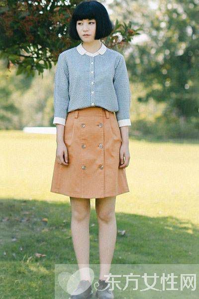 顯嫩學(xué)院風(fēng)搭配技巧 讓你立馬年輕五歲