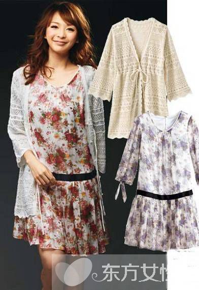 女生碎花連衣裙搭配 混搭感既時(shí)尚又知性