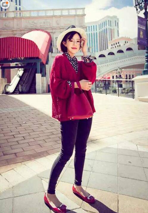 大紅毛衣搭配推薦 怎么搭都是美美的