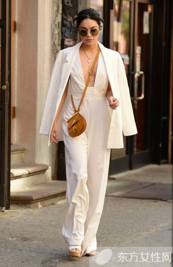 初秋小西裝怎么搭配好 10式新搭讓你潮遍整條街