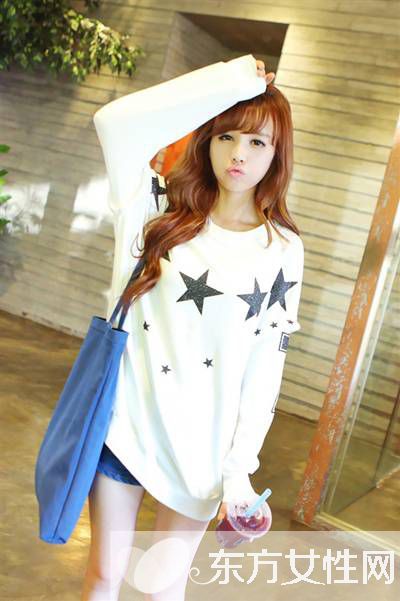 冬季衛(wèi)衣怎么搭配才有型 跟著達(dá)人一起學(xué)習(xí)時(shí)髦穿搭術(shù)吧