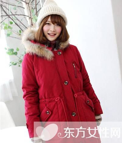 MM時尚冬裝搭配 亮色棉服美出新高度