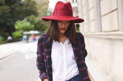 打底衫最佳搭配推薦 百搭顯瘦純色最經(jīng)典