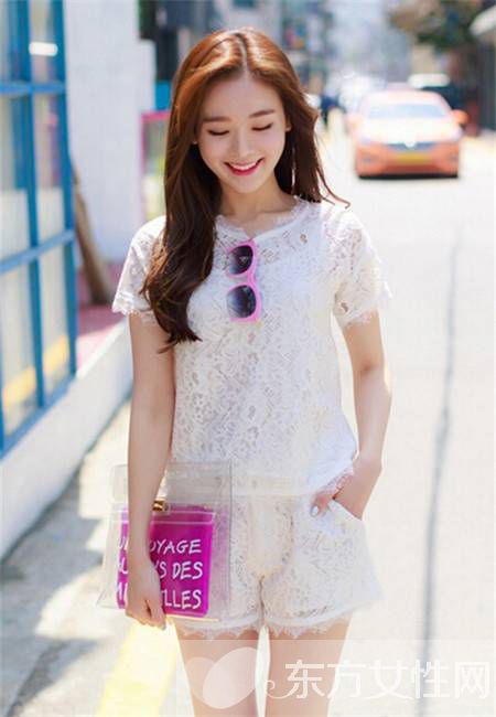 蕾絲褲搭配什么上衣 六招教你穿出清新女神范兒