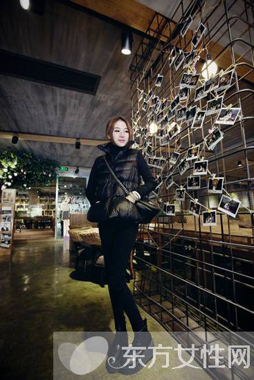 經(jīng)典黑冬裝外套搭配技巧 時(shí)髦穿法讓你氣場(chǎng)十足