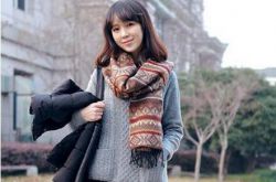 秋季毛衣搭配推薦 街拍達(dá)人都愛這么穿