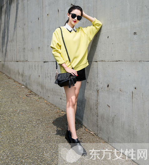 春季衛(wèi)衣怎么搭配好看 幾招式打造另類時(shí)尚