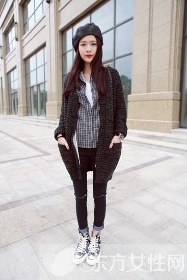 經(jīng)典黑冬裝外套搭配技巧 時(shí)髦穿法讓你氣場(chǎng)十足