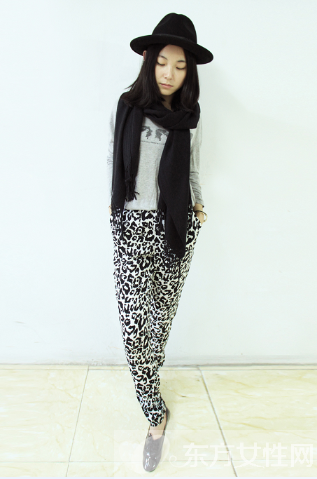 豹紋褲子怎么搭配 街頭潮人教你這么搭潮翻了