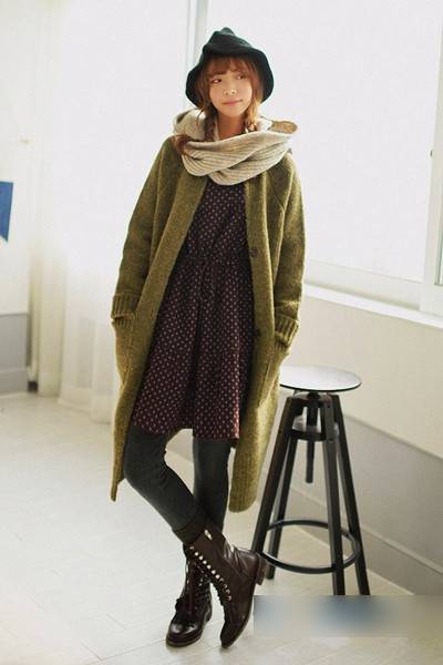 韓版長款毛衣搭配 這個(gè)季節(jié)就該怎么穿