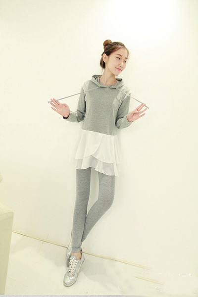 矮個子女生t恤搭配 這么搭高挑又時尚