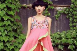 連衣裙搭配什么鞋子好看 這么搭想不美都難