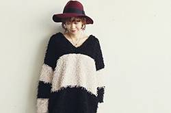 甜美毛衣這樣搭 簡約時(shí)尚最迷人