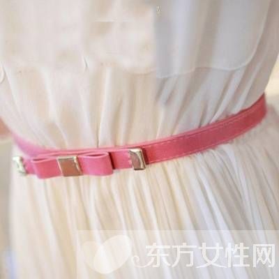 夏季連衣裙腰帶的系法 教你如何系出小蠻腰