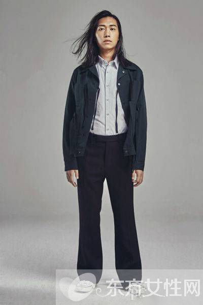 男士時(shí)尚軍裝風(fēng)搭配 六件外套表現(xiàn)不一樣的時(shí)尚味道