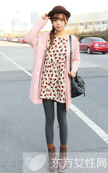 今春女生流行時(shí)裝穿搭術(shù) 隨性又不失時(shí)尚感
