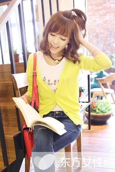 春夏時(shí)尚穿衣搭配術(shù) 明亮黃色系超顯膚色