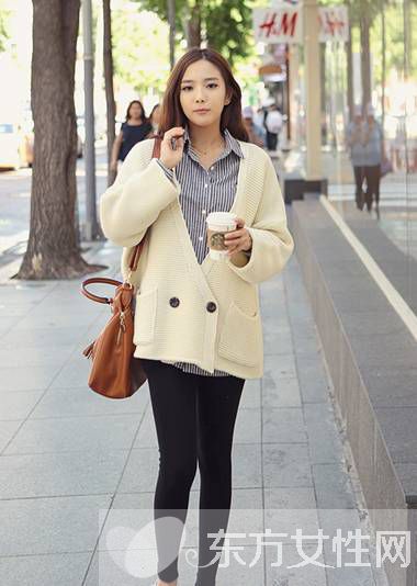 韓版寬松毛衣搭配法 搭對(duì)了顯瘦身材隨便show