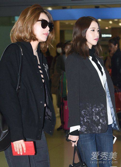 少女時(shí)代春裝街拍 林允兒早春粉嫩登場(chǎng)