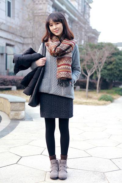 秋季毛衣搭配推薦 街拍達(dá)人都愛這么穿