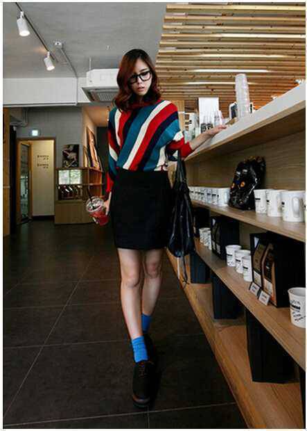 時尚百搭條紋毛衣 打造清新甜美范