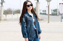 春季穿衣最佳拍檔 時尚t恤+薄外套時尚又減齡