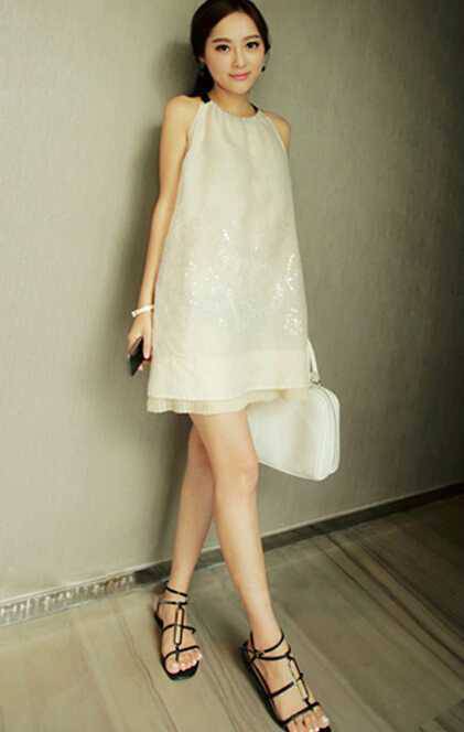 夏季女裝時(shí)尚搭配 這么穿分分鐘女神范