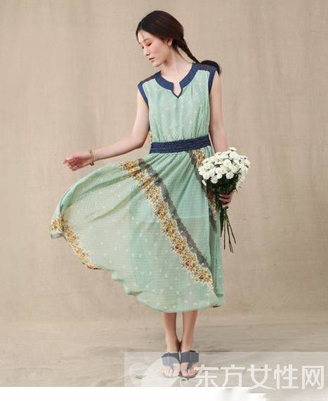 連衣裙搭配什么鞋子好看 這么搭想不美都難