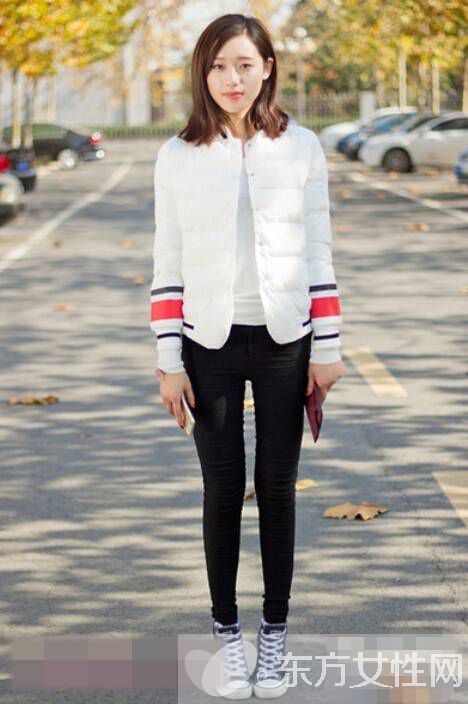 短款羽絨服搭配圖片 這么搭瞬間變高變修長